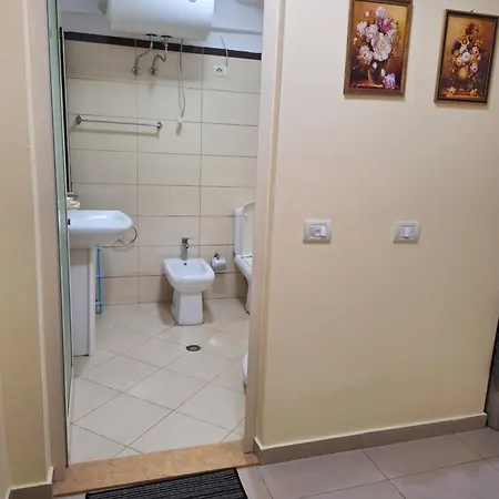 Διαμέρισμα Tirana Apartament *
